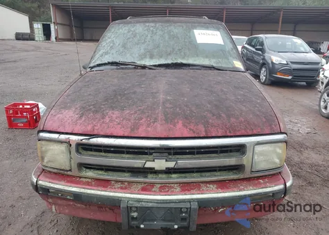 1997 Chevrolet Blazer from USA, damaged, VIN 1GNC513W2V2188892